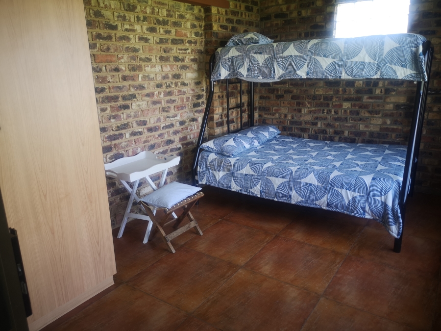 7 Bedroom Property for Sale in Oranjeville Free State